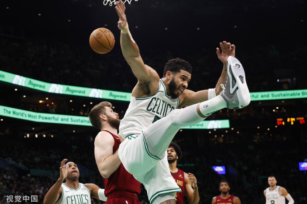 台上的竞争 台上的竞争