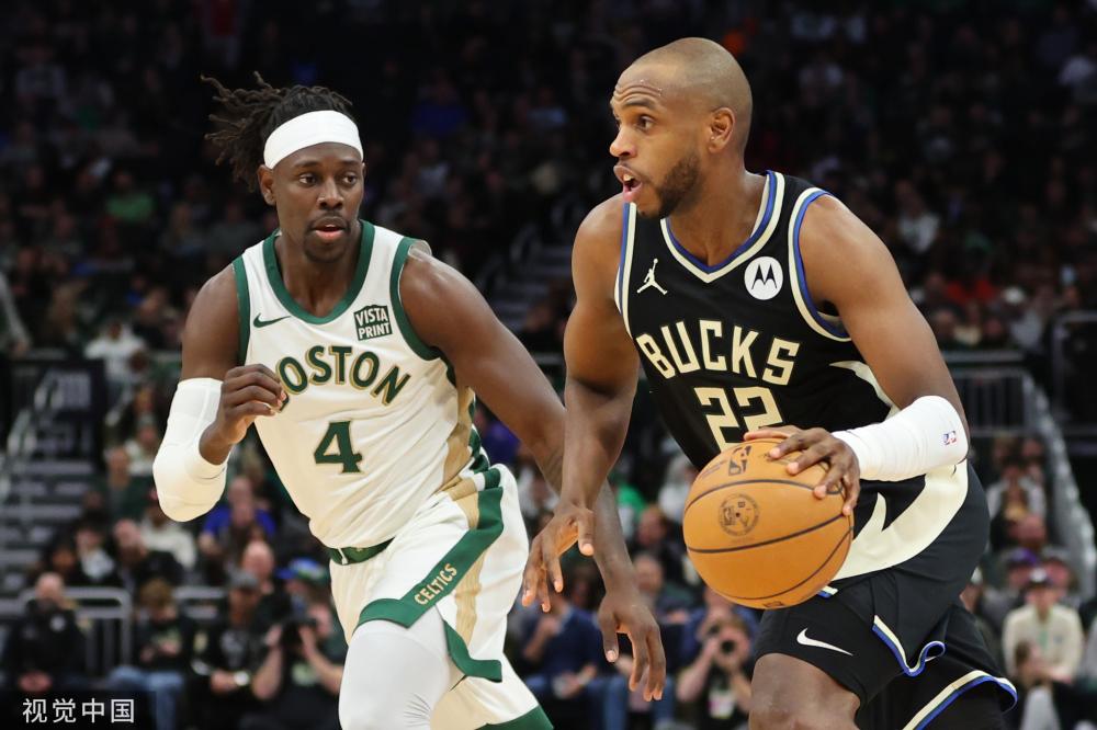 年队的表现 年队的表现