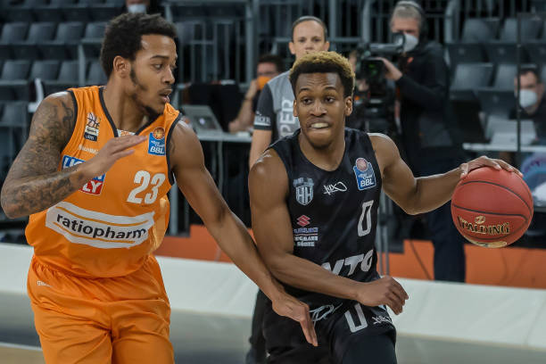 了他愿意为 了他愿意为