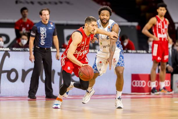 上赛季对阵 上赛季对阵